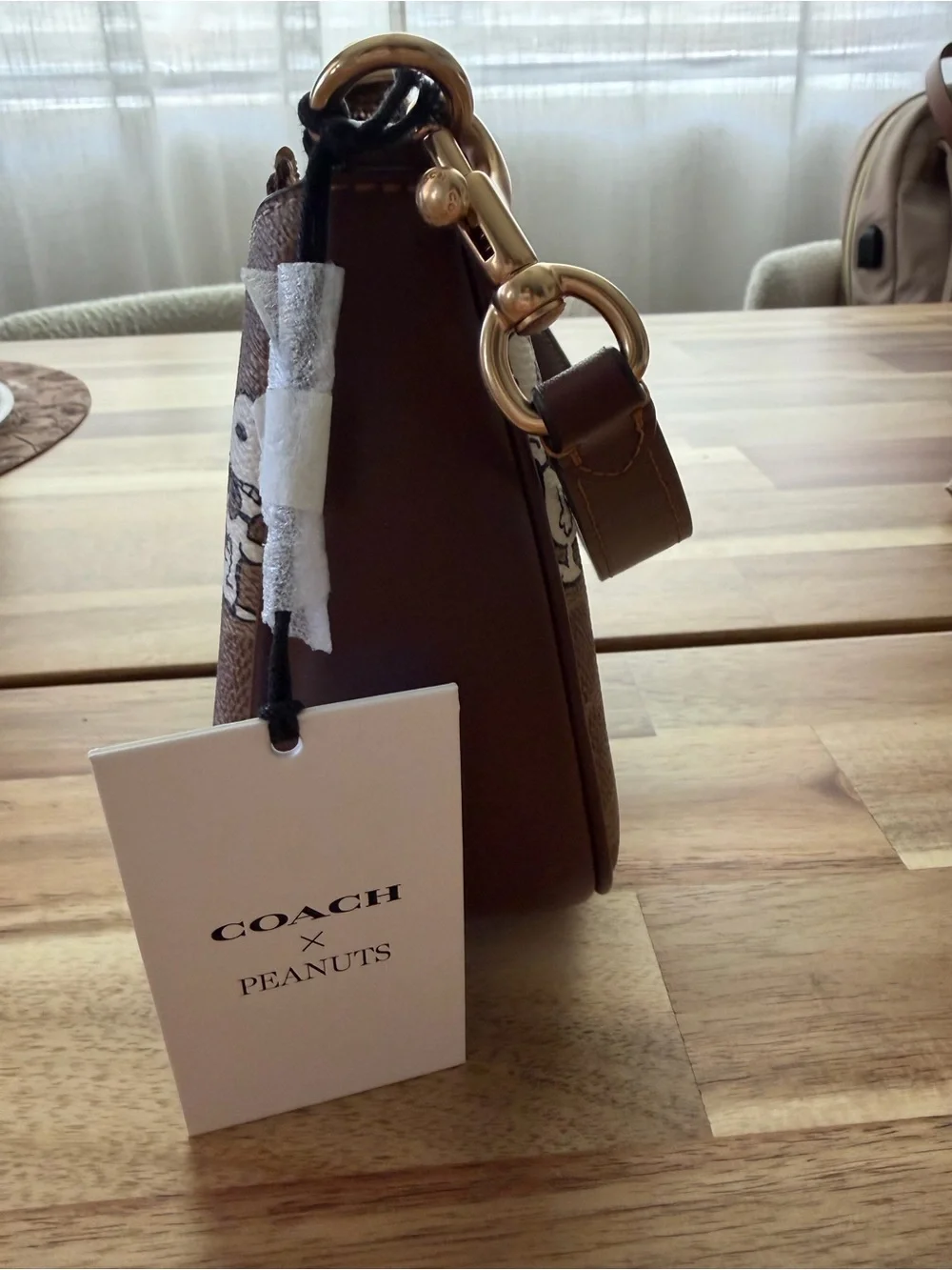 Coach x Peanuts Brown Snoopy Shoulder Bag with long strap - Picture 5 of 8